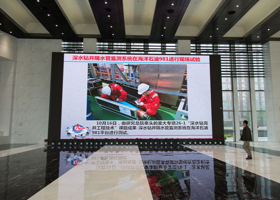 Full Color SMD2121 2.5mm Indoor Led Video Wall , 160x160mm Conference Led Screen